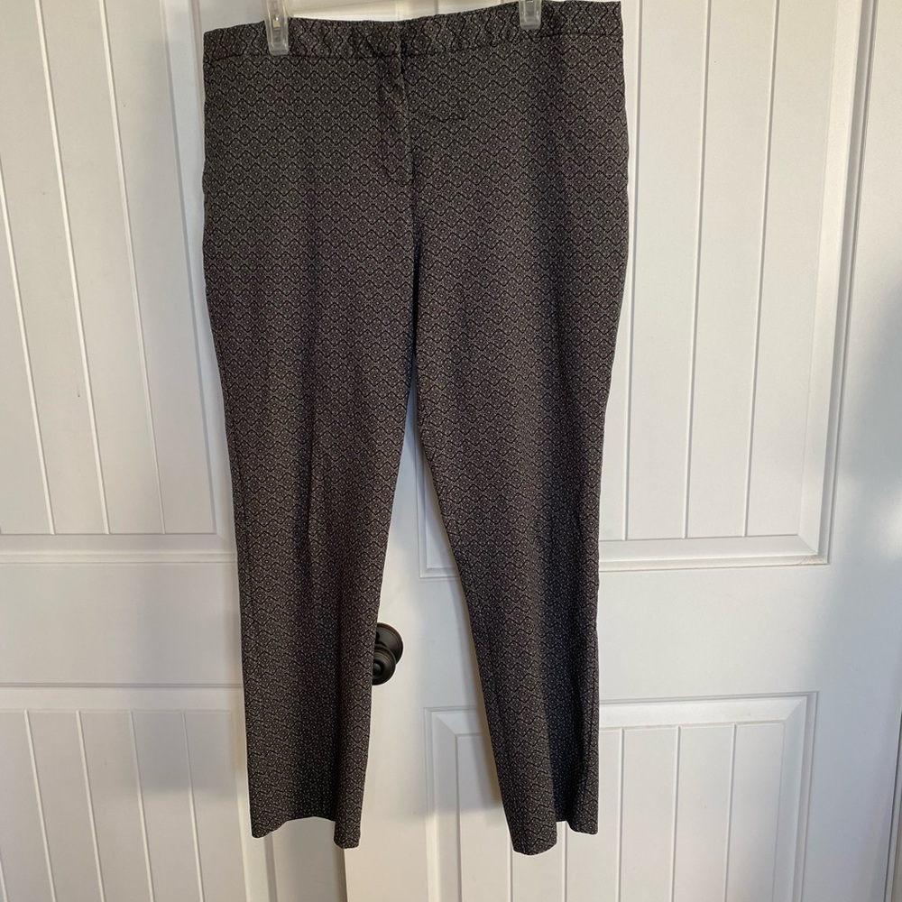 Mario Serrani Woman’s Dark Gray Patterned Dress Pants